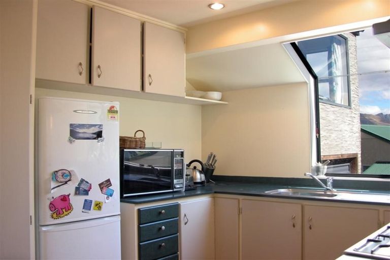 Photo of property in 18a Watts Road, Fernhill, Queenstown, 9300