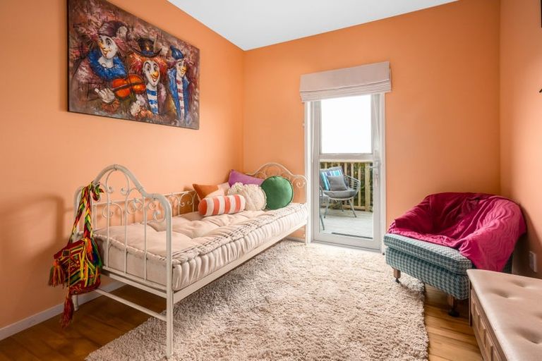 Photo of property in 11 Elgin Way, Khandallah, Wellington, 6035