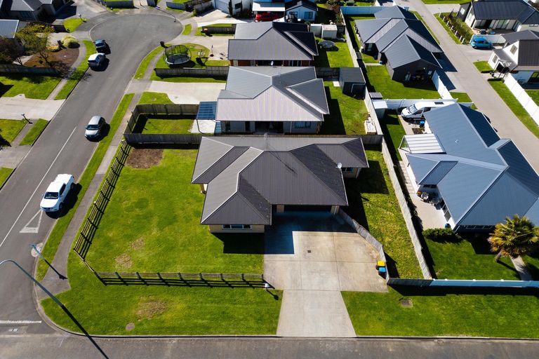 Photo of property in 2 Cicada Place, Kihikihi, Te Awamutu, 3800