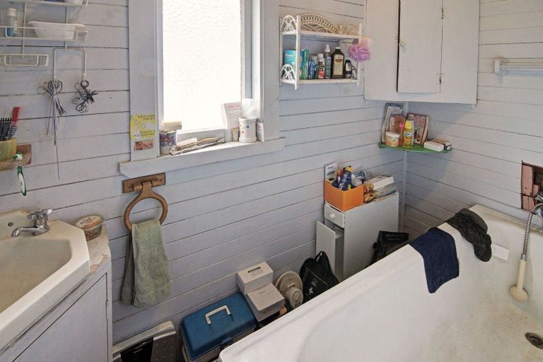 Photo of property in 20 Clifton Avenue, Carterton, 5713