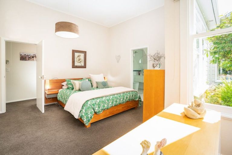 Photo of property in 34 Simla Crescent, Khandallah, Wellington, 6035