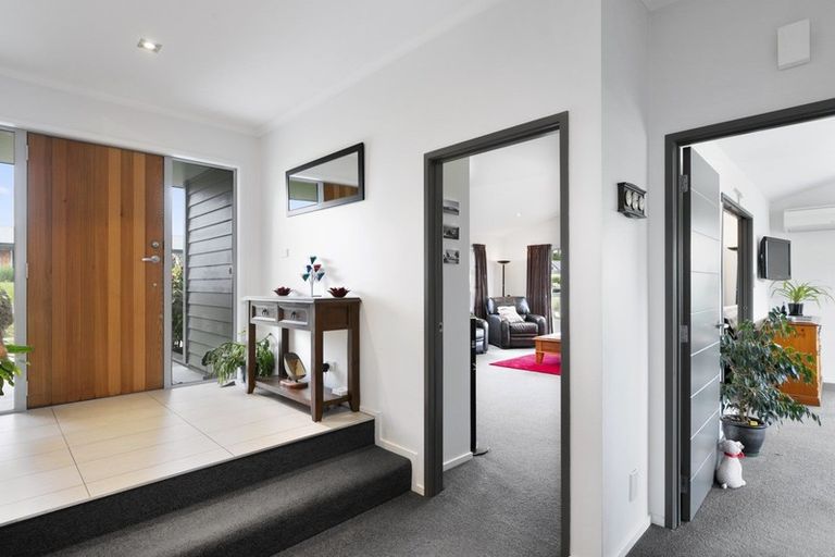 Photo of property in 6 Orchard Grove, East Taieri, Mosgiel, 9024