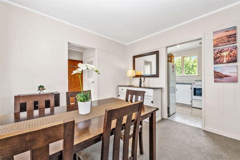 Photo of property in 40 Opal Avenue, Pakuranga, Auckland, 2010