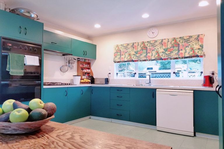 Photo of property in 6 Hillcrest Road, Wairoa, 4108