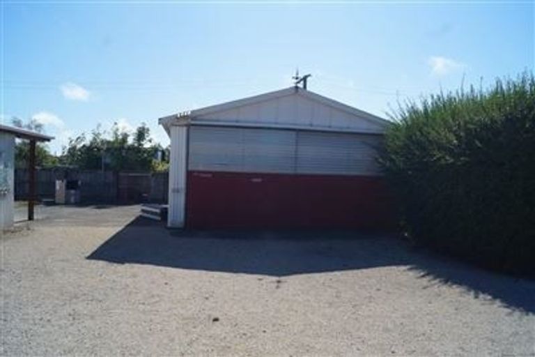 Photo of property in 17 Montrose Avenue, Culverden, 7392