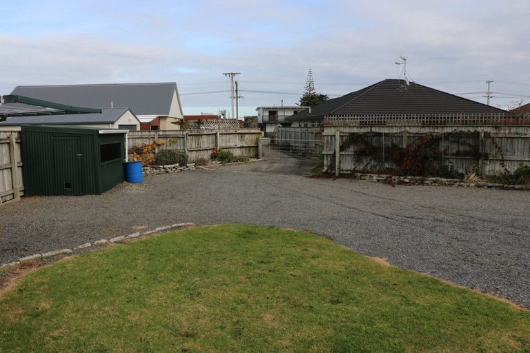 Property details for 29b Seabury Avenue, Foxton Beach, Foxton, 4815