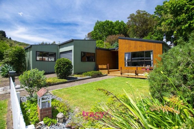 Photo of property in 47 Sunvale Crescent, Whataupoko, Gisborne, 4010