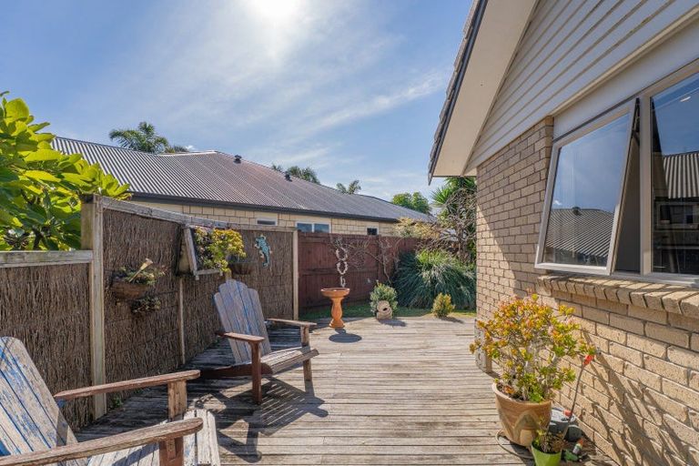 Photo of property in 28 Park Lane, Whitianga, 3510