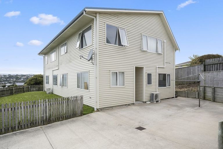Photo of property in 28a Matatiro Street, Titahi Bay, Porirua, 5022