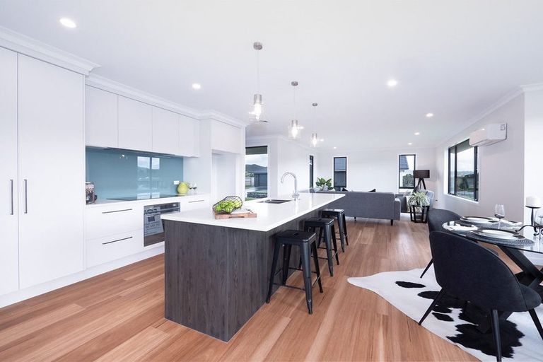 Photo of property in 35 Admiralty Drive, Haruru, 0204