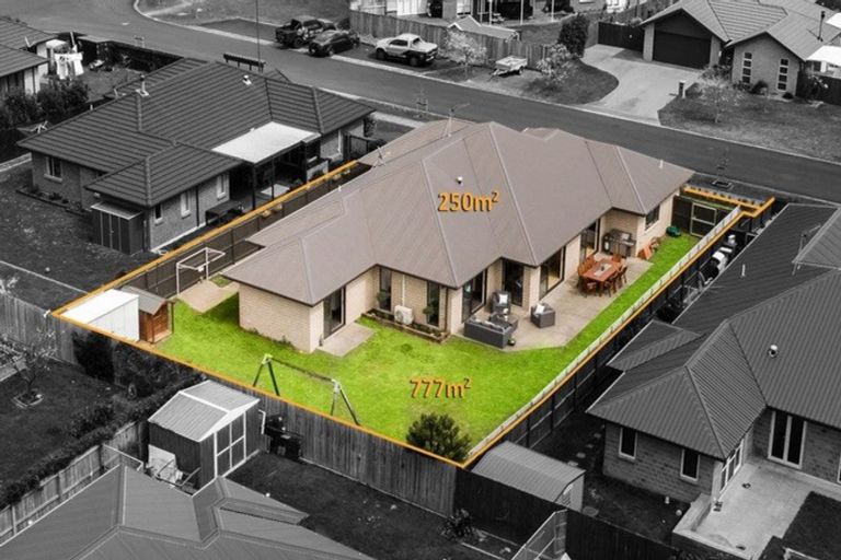 Photo of property in 6 Vivien Place, Patumahoe, Pukekohe, 2679