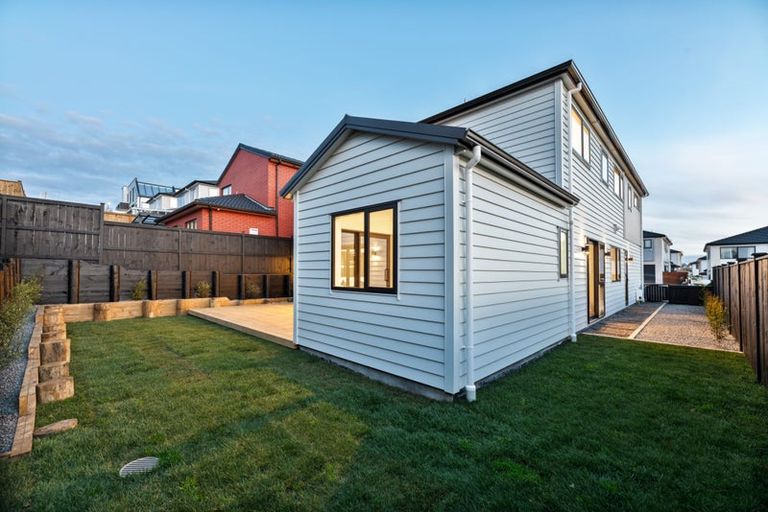 Photo of property in 10 Hariata Street, Flat Bush, Auckland, 2019