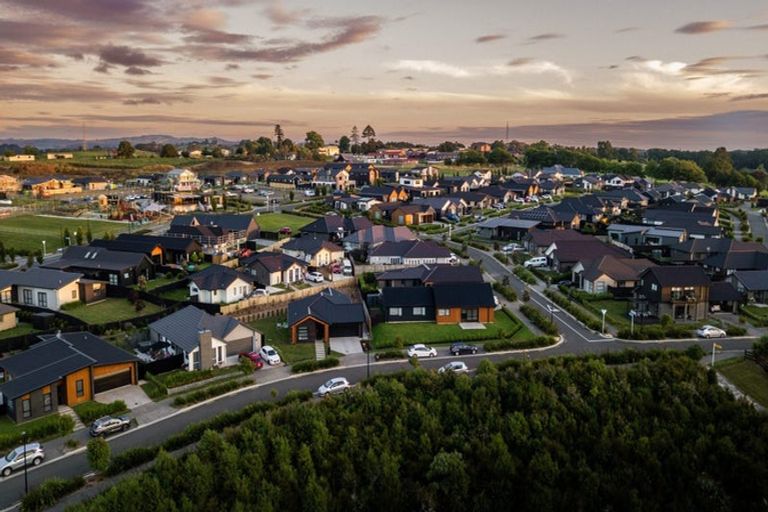 Photo of property in 62 Te Rata Boulevard, Paerata, Pukekohe, 2124