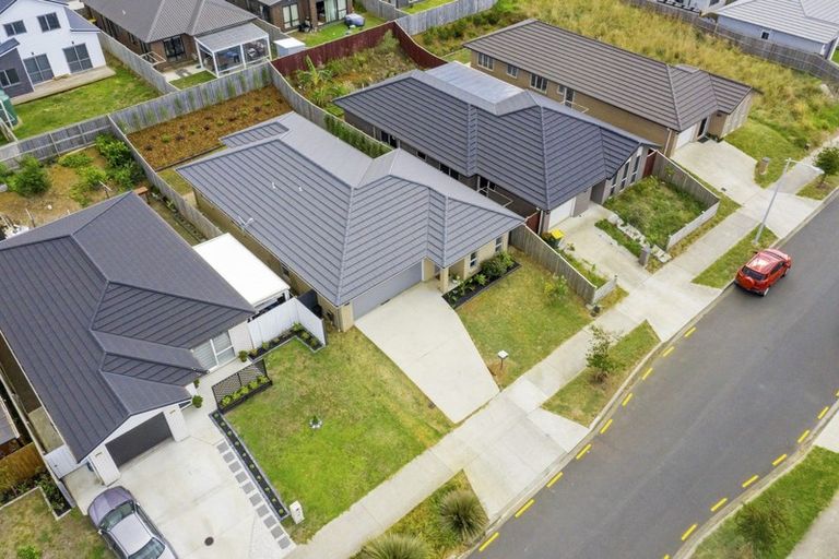 Photo of property in 17 Raki Street, Pukekohe, 2120