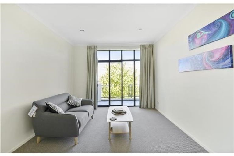 Photo of property in 4 Millcreek Lane, Northwood, Christchurch, 8051