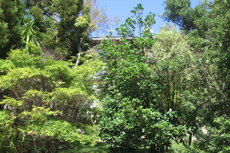 Photo of property in 62 Beulah Avenue, Rothesay Bay, Auckland, 0630