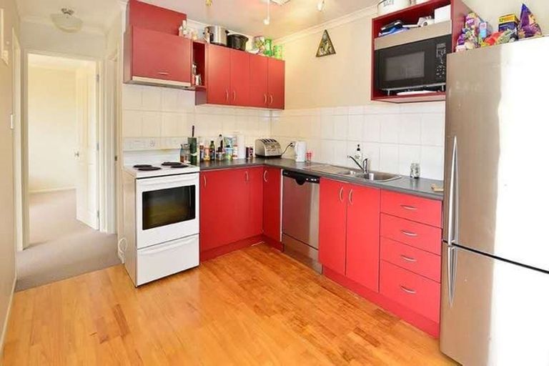 Photo of property in 41 Landvale Court, Browns Bay, Auckland, 0630