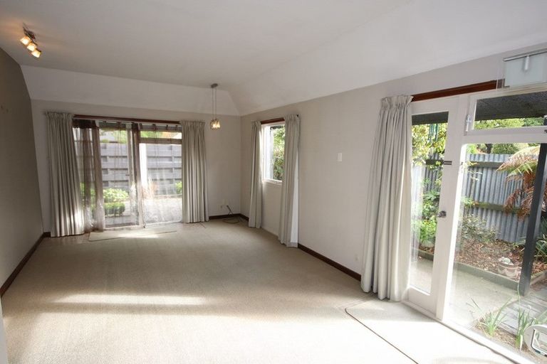 Photo of property in 32 Oak Grove, Ashburton, 7700