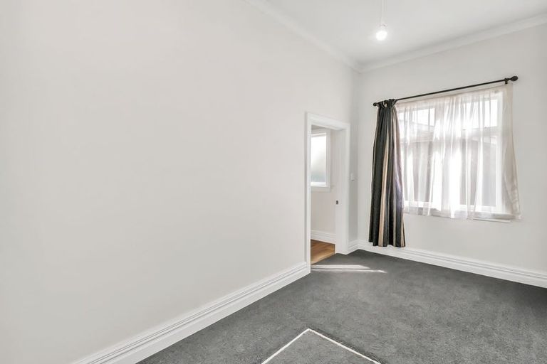 Photo of property in 14 Lee Street, Southbridge, 7602