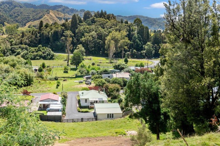 Photo of property in 13 Kahu Street, Ohura, 3926
