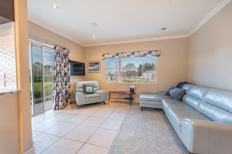 Photo of property in 6 Greig Street, Pleasant Point, 7903