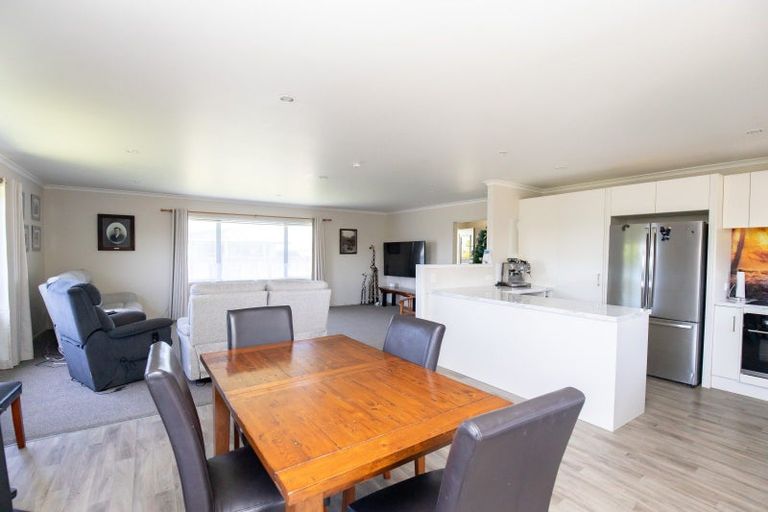 Photo of property in 55 Darlington Street, Ngatea, 3503