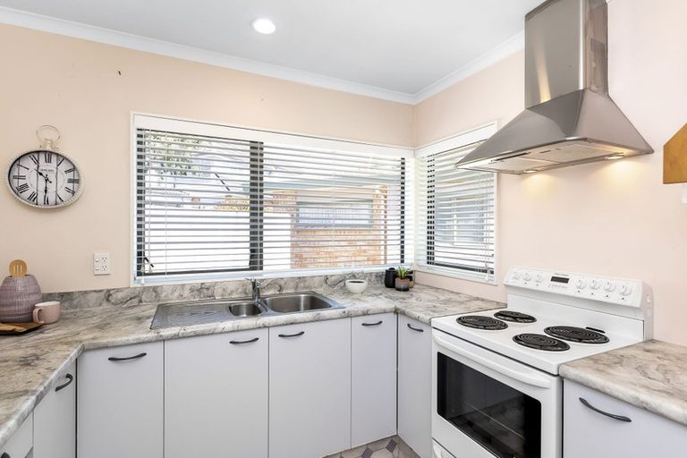 Photo of property in Brookvale Village, 8/17 Redwood Close, Paraparaumu, 5032