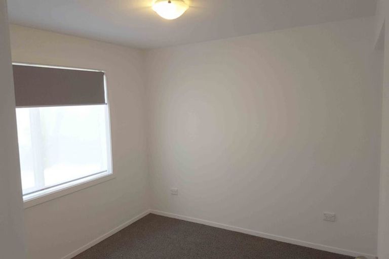 Photo of property in 61 Whiteley Street, Moturoa, New Plymouth, 4310