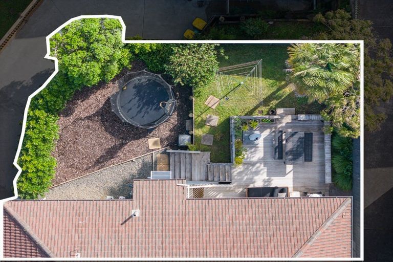 Photo of property in 41 Parker Avenue, New Lynn, Auckland, 0600