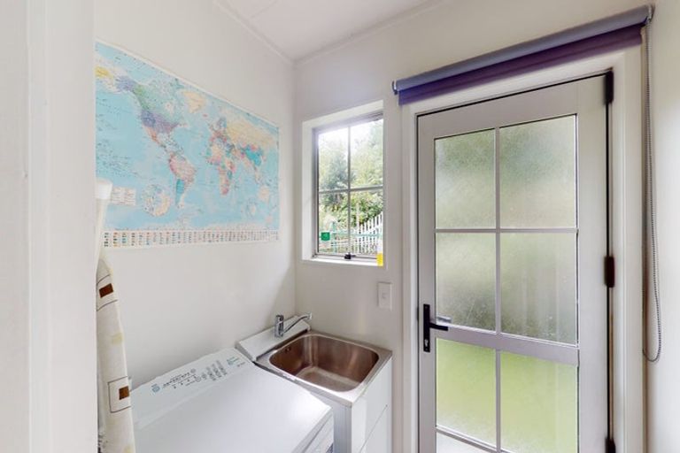 Photo of property in 10a Coates Street, Tawa, Wellington, 5028