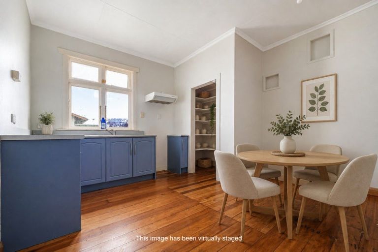 Photo of property in 378a Oxford Street, Levin, 5510
