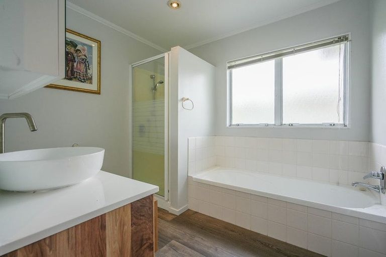 Photo of property in 69 Velma Road, Hillcrest, Auckland, 0627