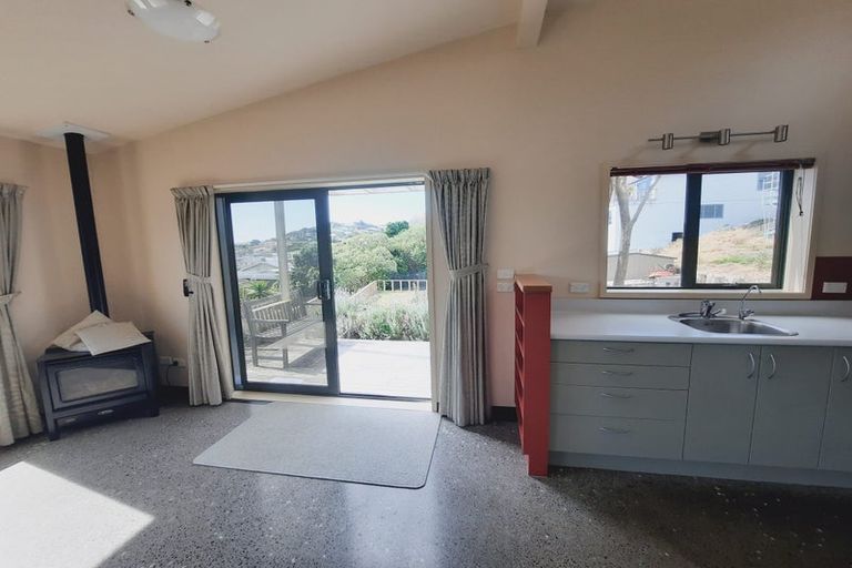Photo of property in 14 Bay Drive, Titahi Bay, Porirua, 5022