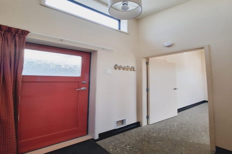 Photo of property in 14 Bay Drive, Titahi Bay, Porirua, 5022