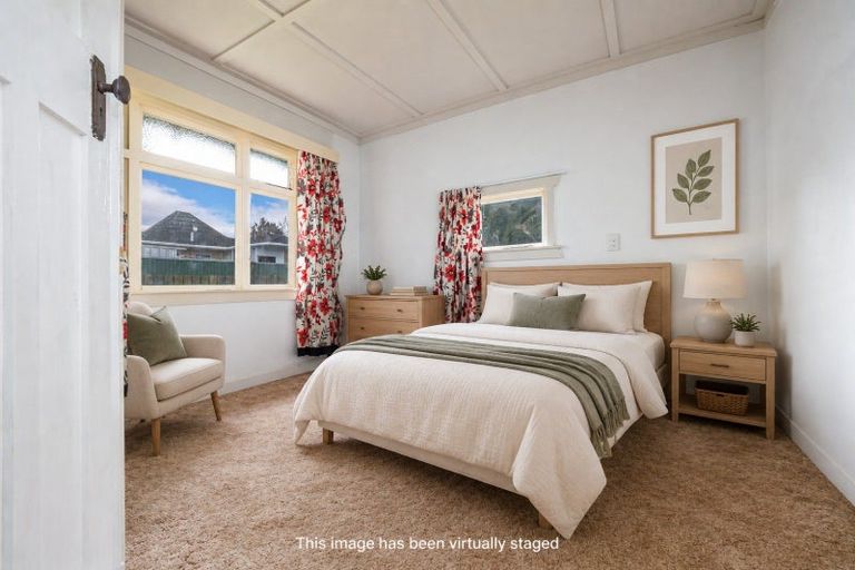 Photo of property in 378a Oxford Street, Levin, 5510