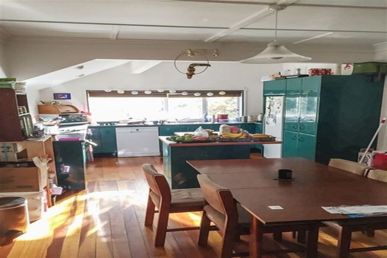 Photo of property in 98 Calgary Street, Mount Eden, Auckland, 1041