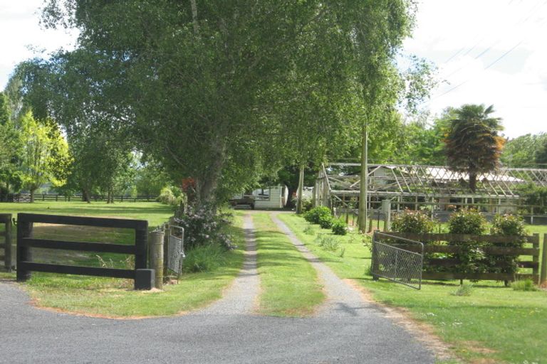 Photo of property in 275 Thornton Road, Cambridge, 3496