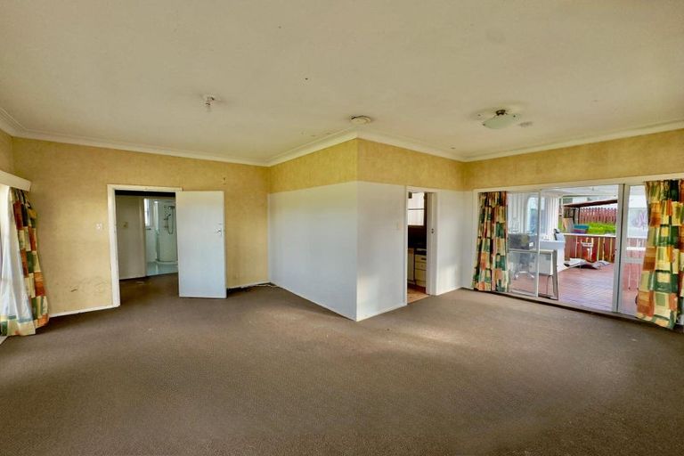 Photo of property in 17 Hill Road, Papatoetoe, Auckland, 2025