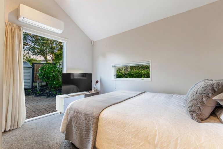 Photo of property in 12 Wairere Road, Torbay, Auckland, 0630