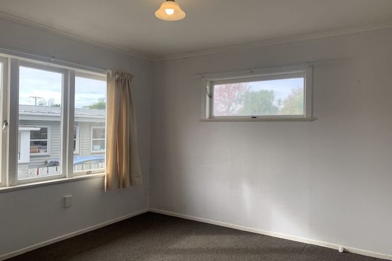 Photo of property in 8 Oraha Road, Huapai, Kumeu, 0810