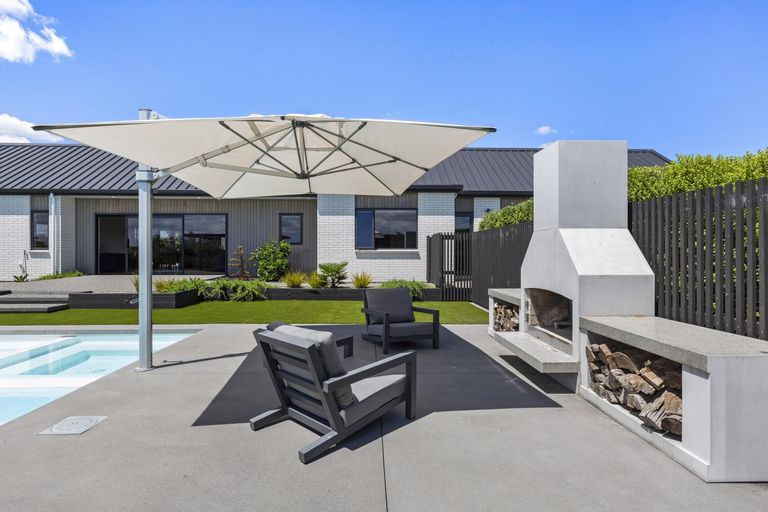 Photo of property in 322 Holland Road, Puketaha, Hamilton, 3286