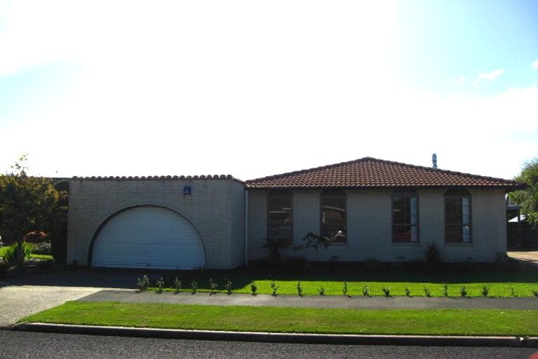 Photo of property in 23 Wickliffe Street, Mosgiel, 9024