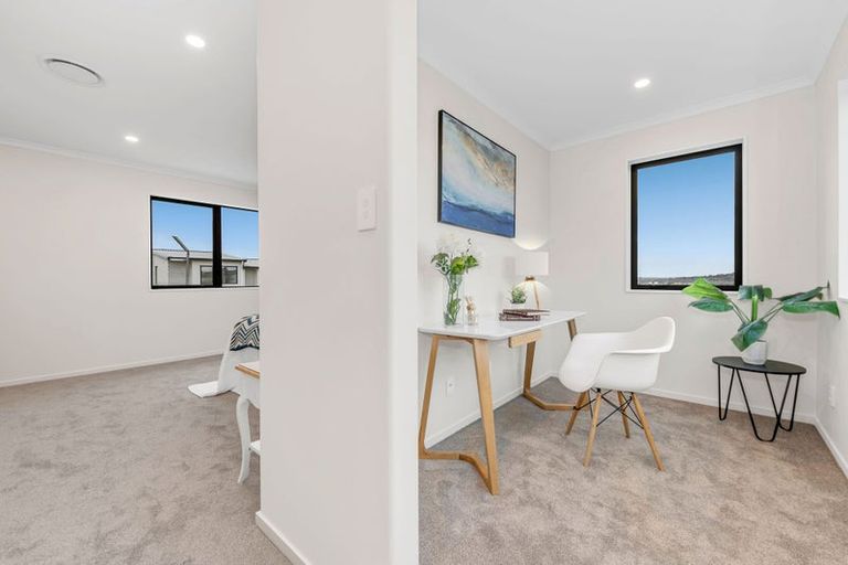 Photo of property in 30 Adamson Road, Flat Bush, Auckland, 2019