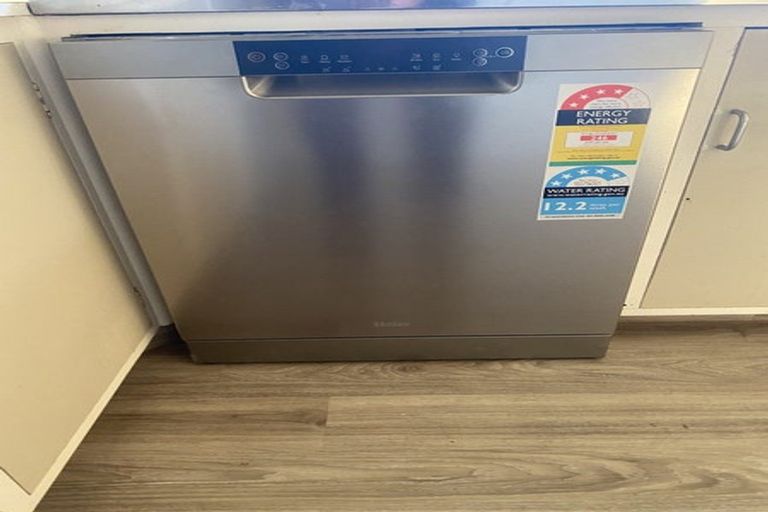 Photo of property in 40 Arlington Street, Burnside, Christchurch, 8053