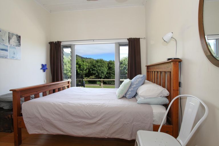 Photo of property in 641 Te Hutewai Road, Raglan, 3296