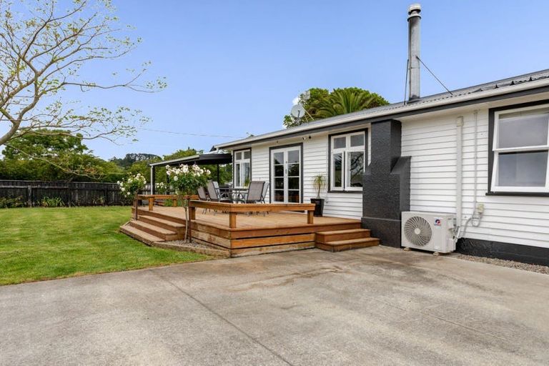 Photo of property in 102 Regent Street, Pahiatua, 4910