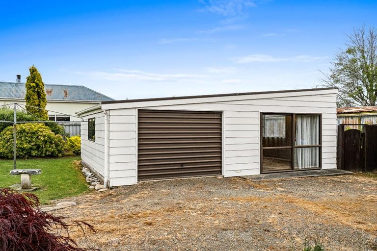 Photo of property in 93 Tiverton Street, Palmerston, 9430