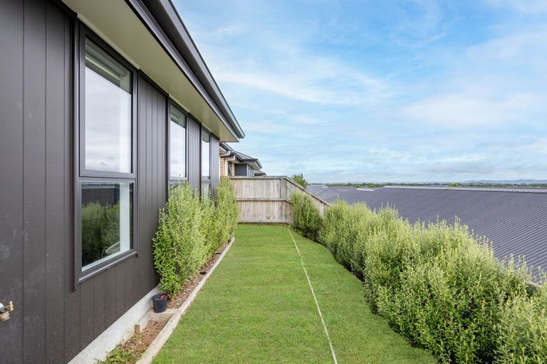 Photo of property in 10/1 North Ridge Drive, Rototuna North, Hamilton, 3281