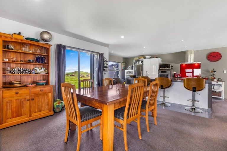 Photo of property in 193 Ackworth Road, Lepperton, New Plymouth, 4373