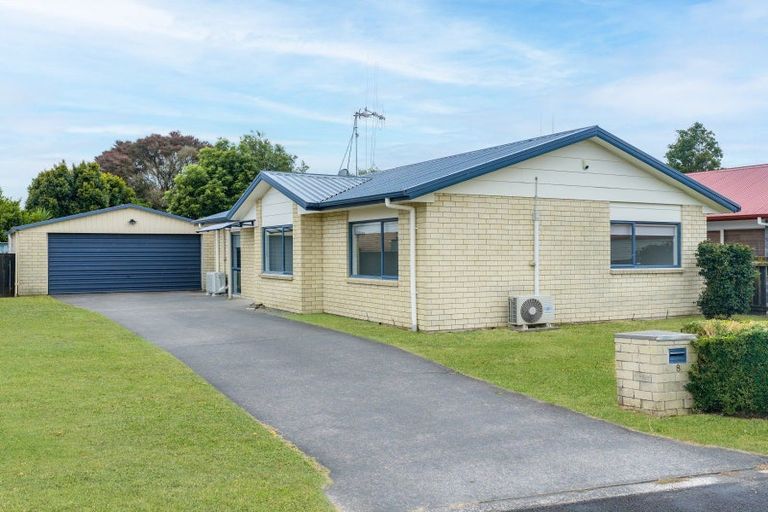 Photo of property in 8 Harvard Court, Melville, Hamilton, 3206